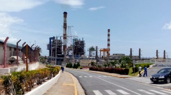 Unión Eléctrica prevé una afectación de 1660 MW en el pico nocturno de este sábado